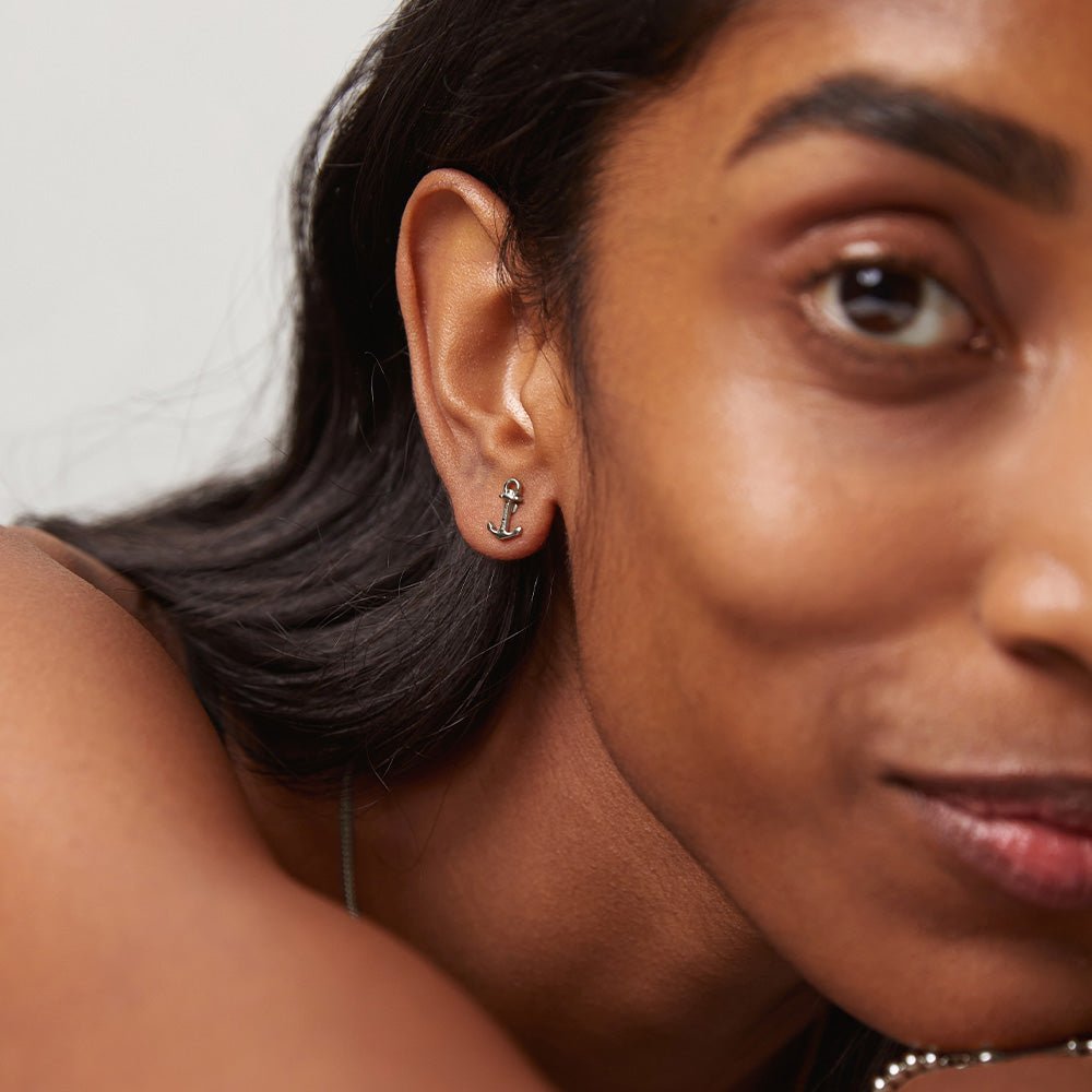 The Anchor Earring マリニウム シルバー - ポールヒューイット日本公式サイト